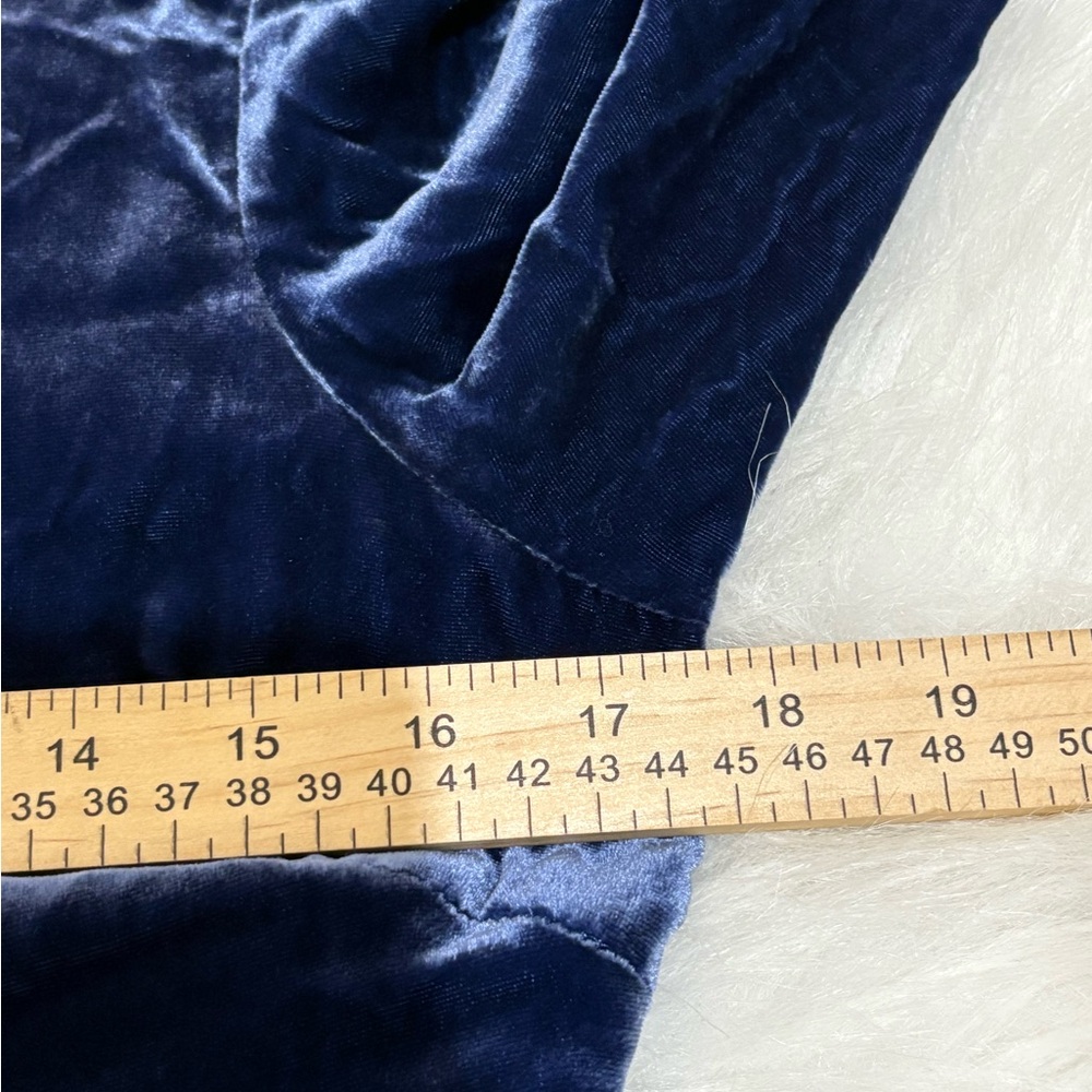 Reformation Navy Velvet Mini Dress Long Sleeve Square Neck Party Size 6 Small - Picture 9 of 10